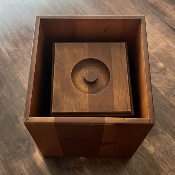 Vintage Hard Wood Set of (3) Kitchen Canisters - Picture 15 of 16